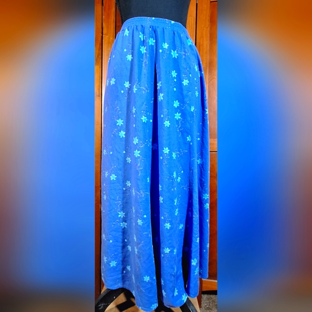 🦋HANES SIGNATURE COLLECTION skirt Size M